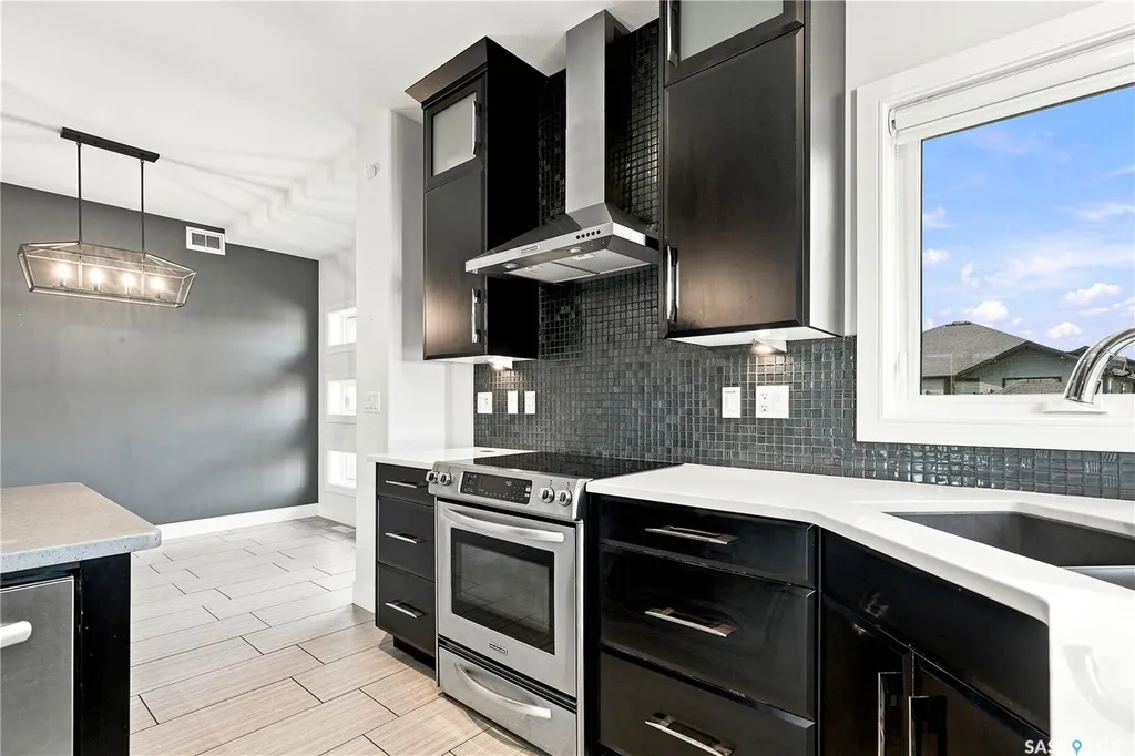 102 Teal Crescent Saskatoon SK S7T 0P9