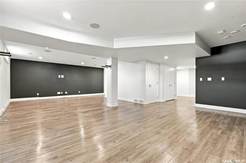 102 Teal Crescent Saskatoon SK S7T 0P9