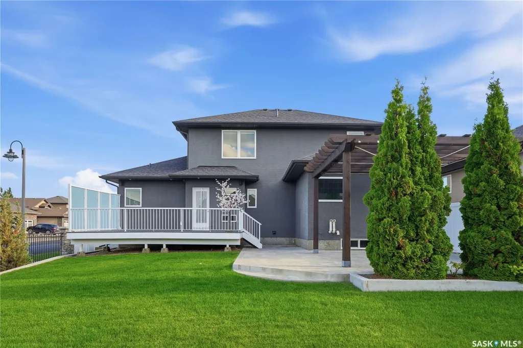 102 Teal Crescent Saskatoon SK S7T 0P9