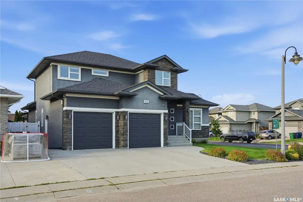 102 Teal Crescent Saskatoon SK S7T 0P9