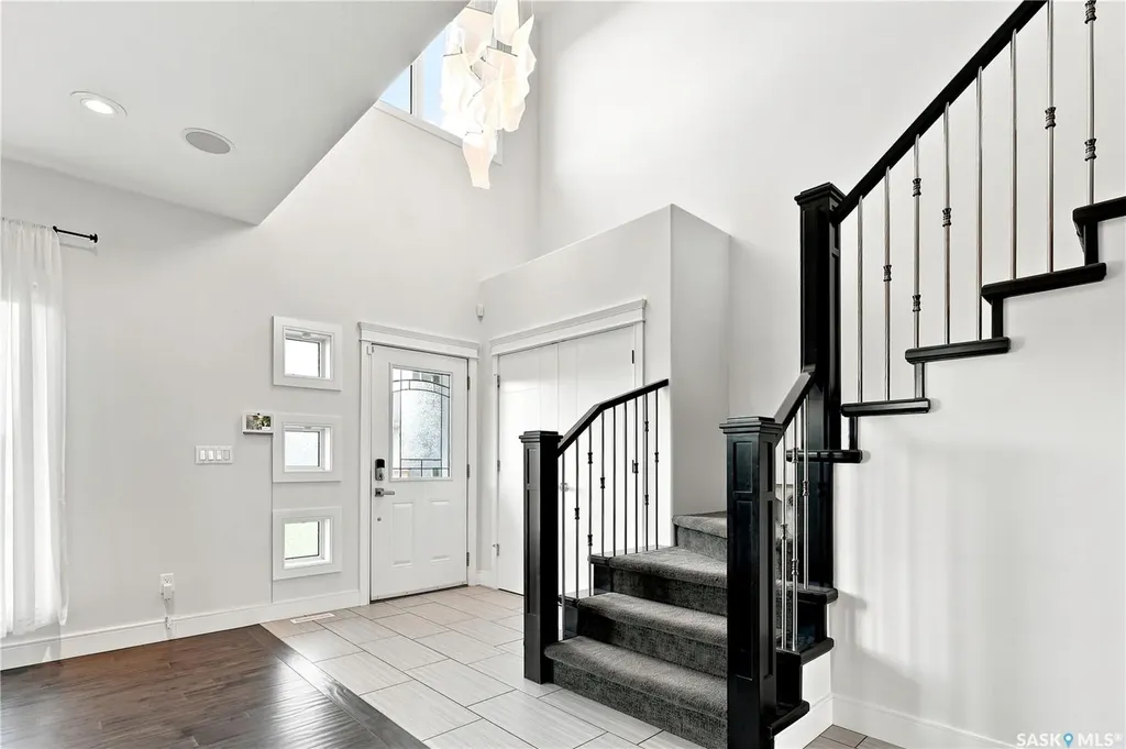 102 Teal Crescent Saskatoon SK S7T 0P9