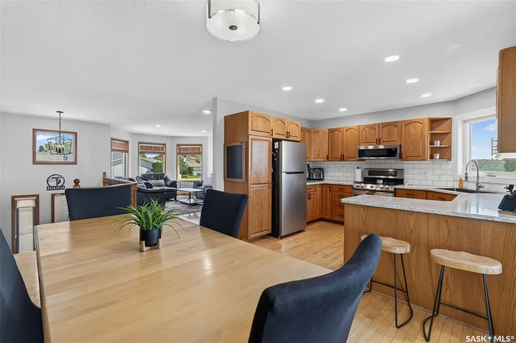 531 Mahon Drive Prince Albert SK S6V 7Z8
