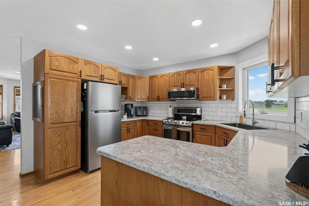 531 Mahon Drive Prince Albert SK S6V 7Z8