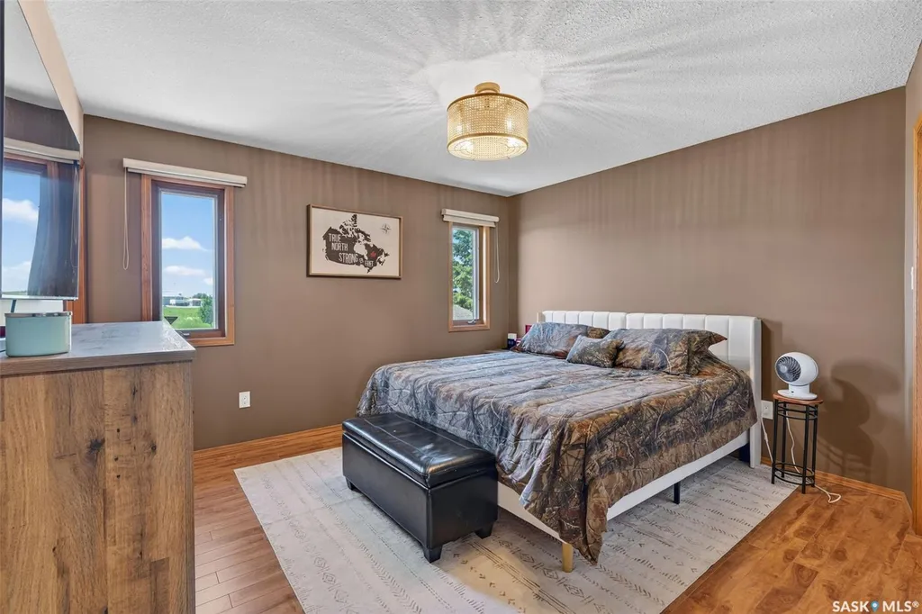 531 Mahon Drive Prince Albert SK S6V 7Z8