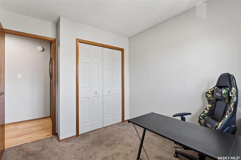 531 Mahon Drive Prince Albert SK S6V 7Z8