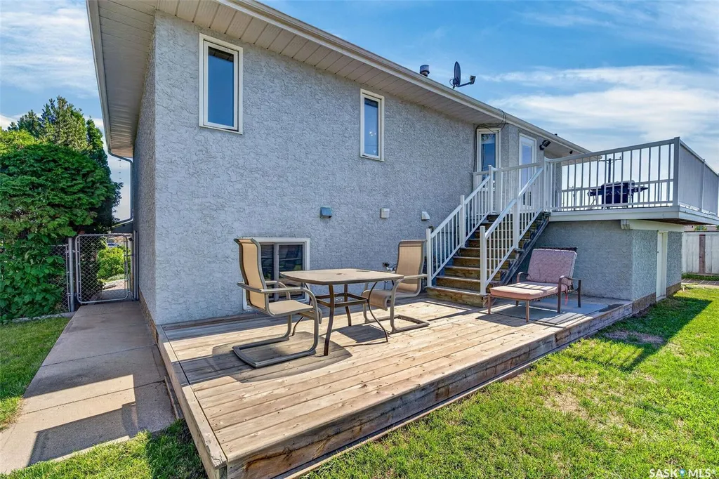 531 Mahon Drive Prince Albert SK S6V 7Z8