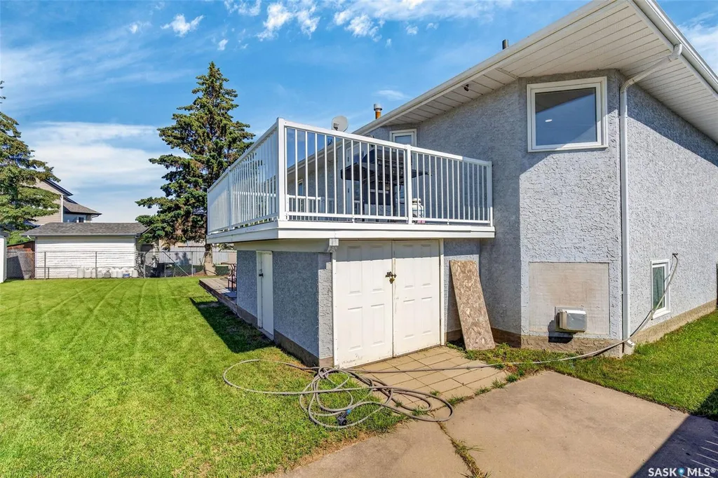 531 Mahon Drive Prince Albert SK S6V 7Z8