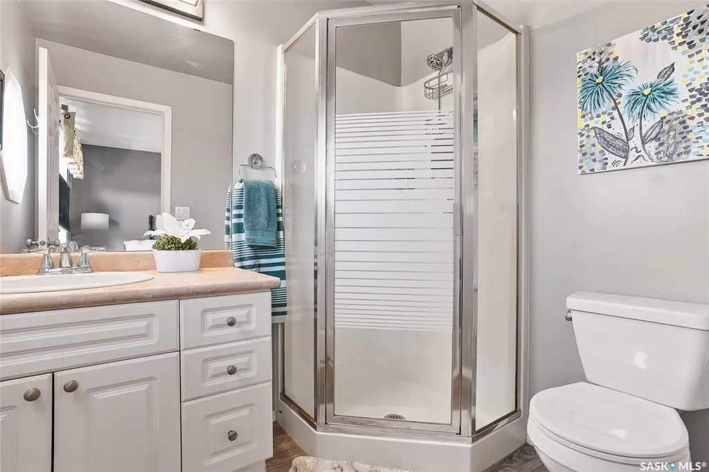 885 Manor Heights Martensville SK S0K 2T2