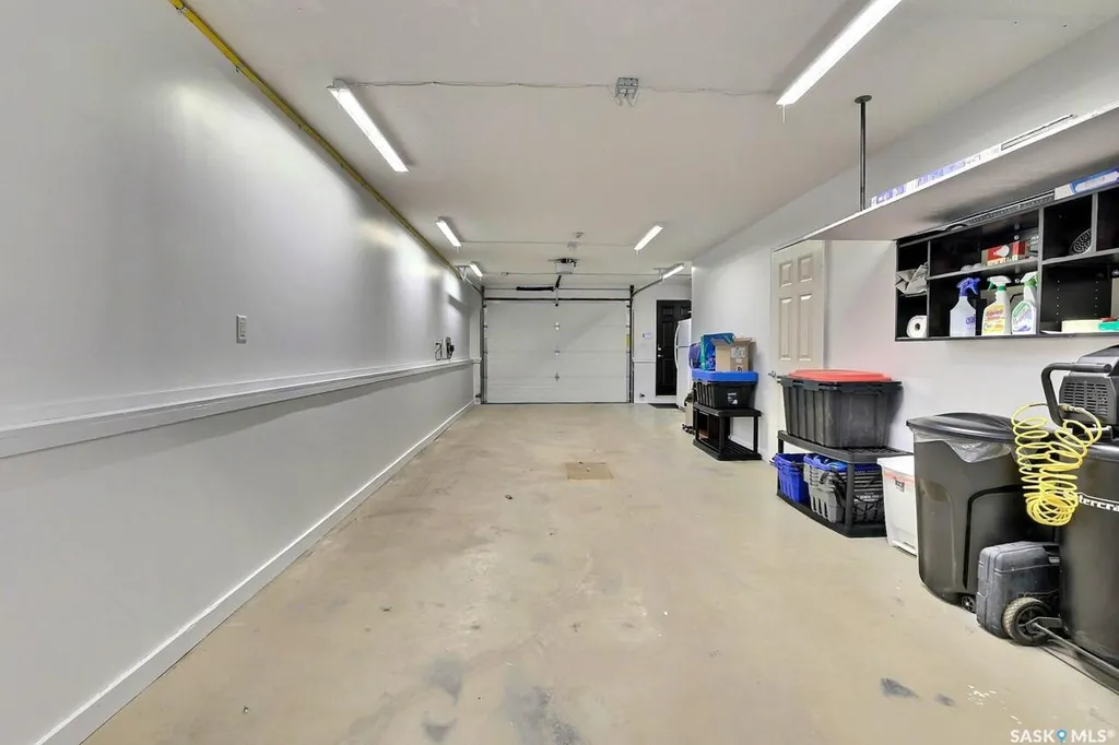 1456 Mccarthy Boulevard Regina SK S4T 1A4
