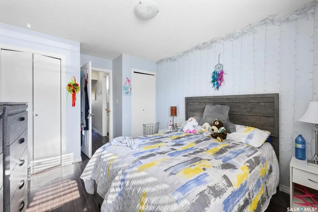 4008 Dewdney Avenue Regina SK S4T 1A2