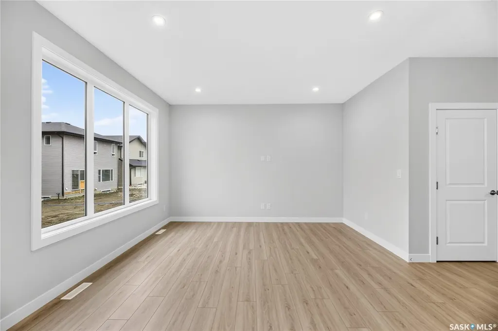 426 Cockcroft Place Saskatoon SK S7V 1Y9