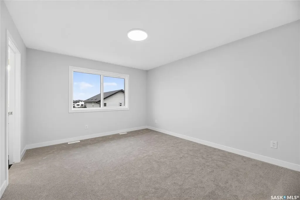 426 Cockcroft Place Saskatoon SK S7V 1Y9