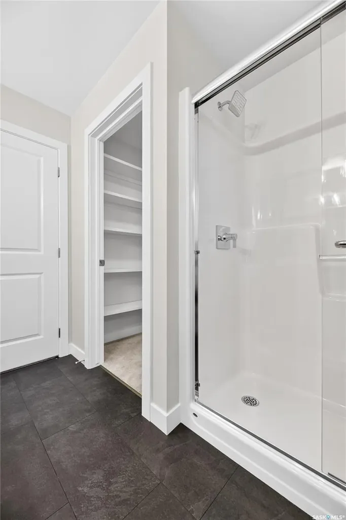 426 Cockcroft Place Saskatoon SK S7V 1Y9