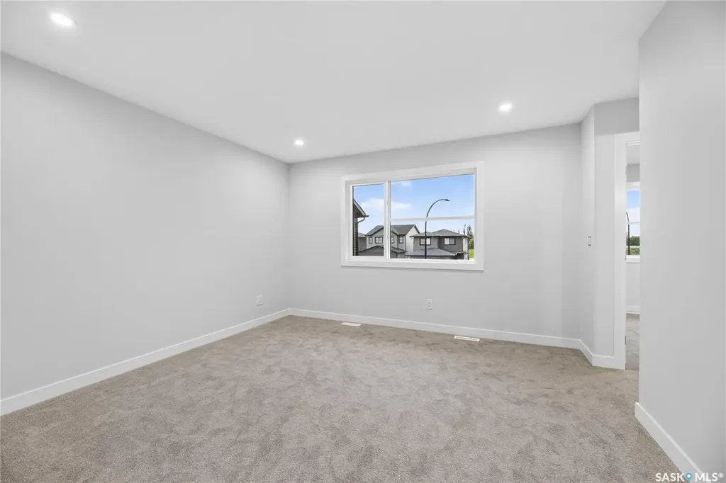 426 Cockcroft Place Saskatoon SK S7V 1Y9