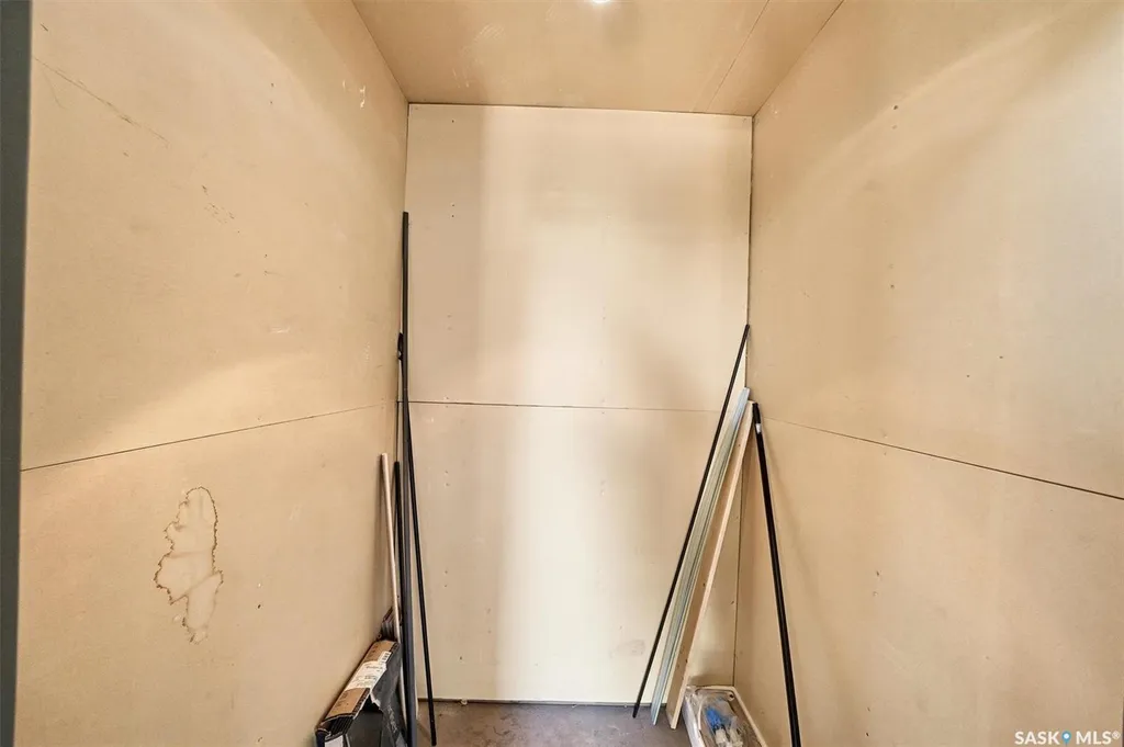 4040 8th Street E Saskatoon SK S7H 5L4