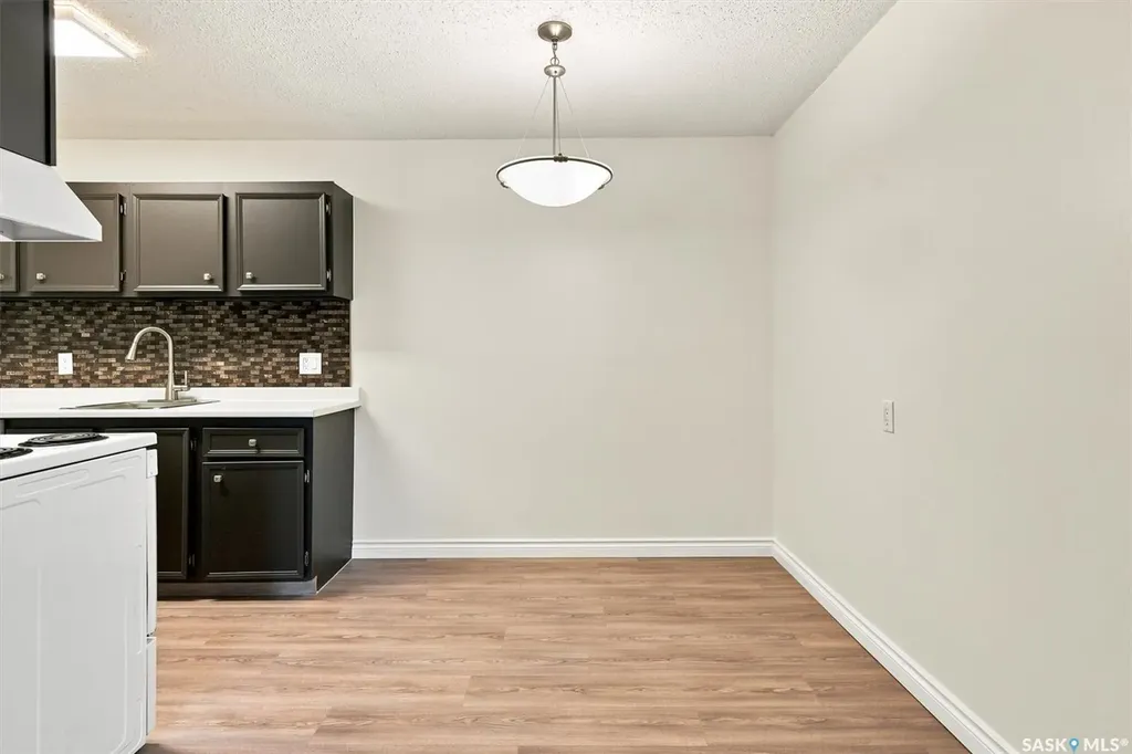 4040 8th Street E Saskatoon SK S7H 5L4