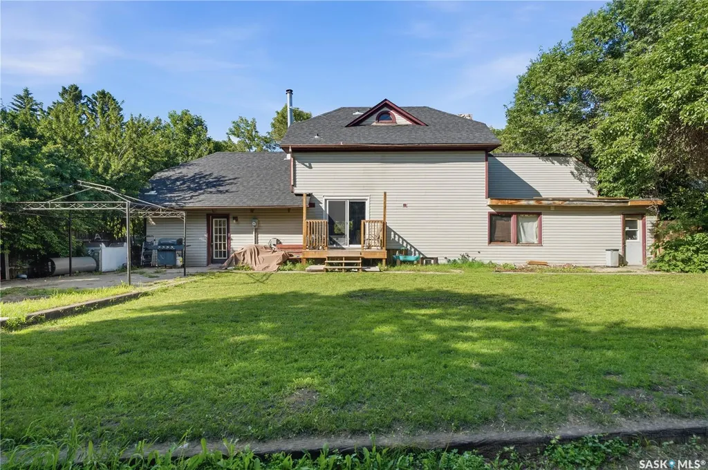 516 1st Street S Waldheim SK S0K 4R0