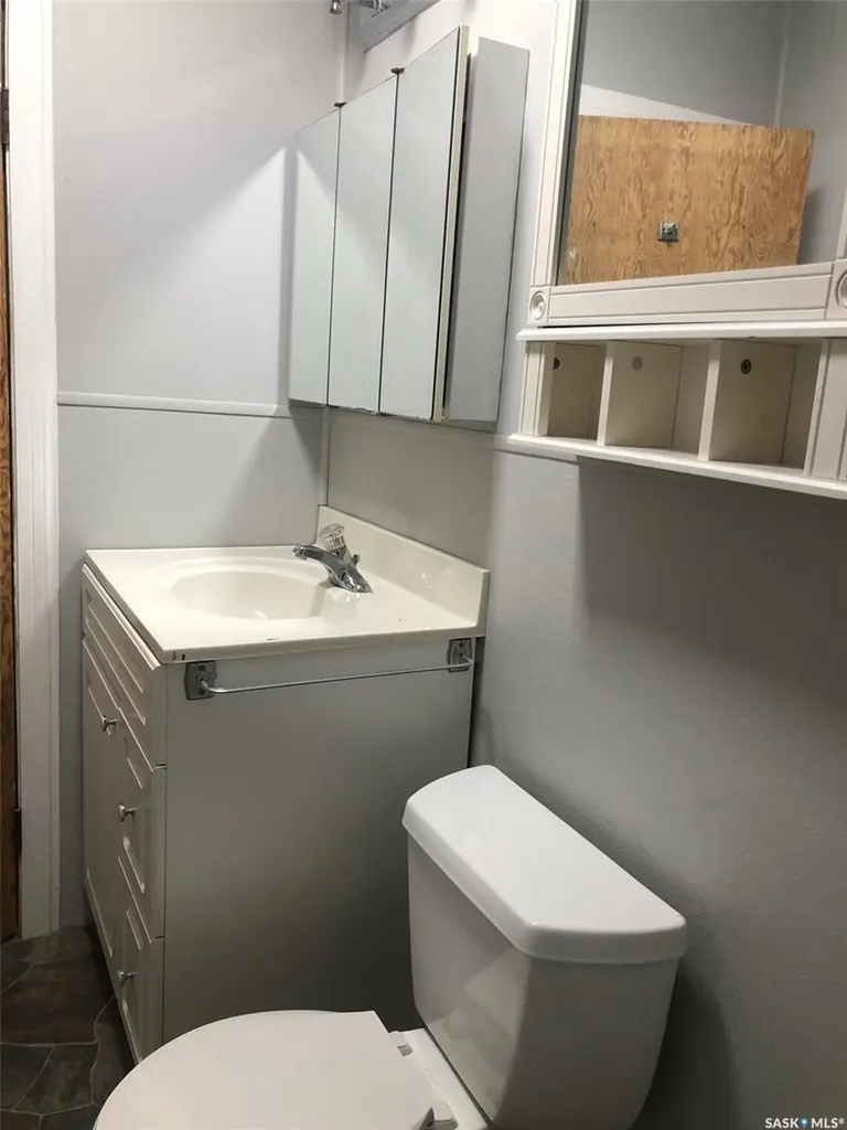 303 Fourth Avenue E Canora SK S0A 0L0