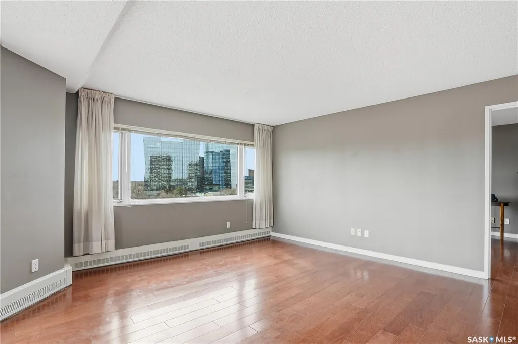 424 Spadina Crescent E Saskatoon SK S7K 6X7