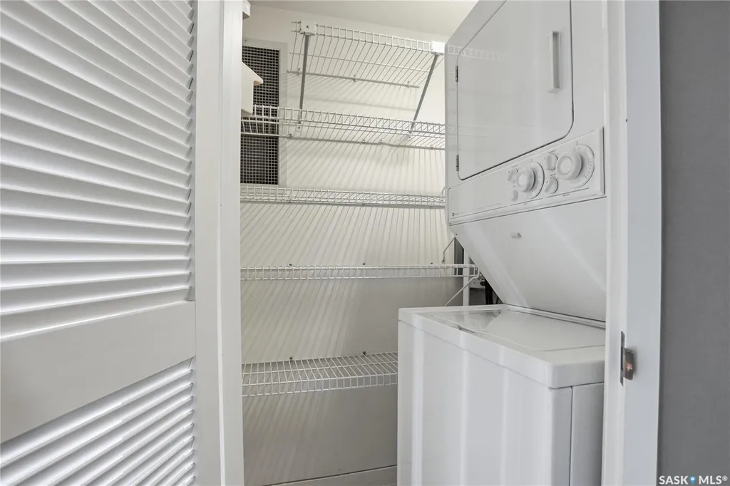 424 Spadina Crescent E Saskatoon SK S7K 6X7