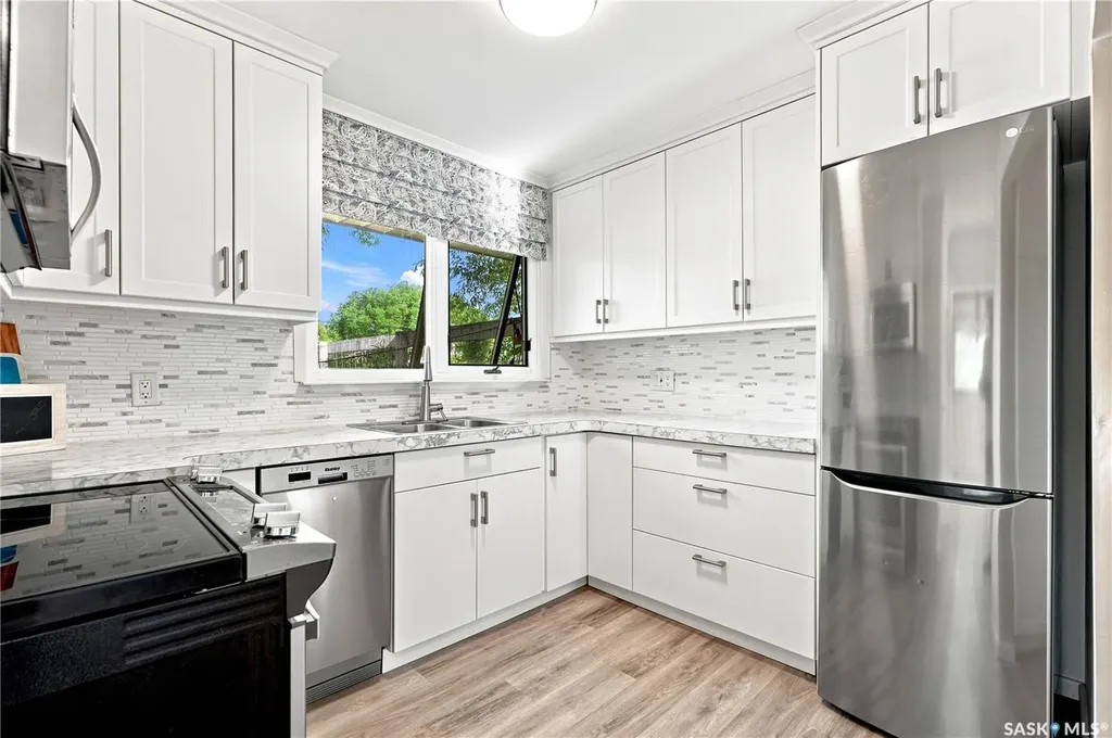2301 Cairns Avenue Saskatoon SK S7J 1T9