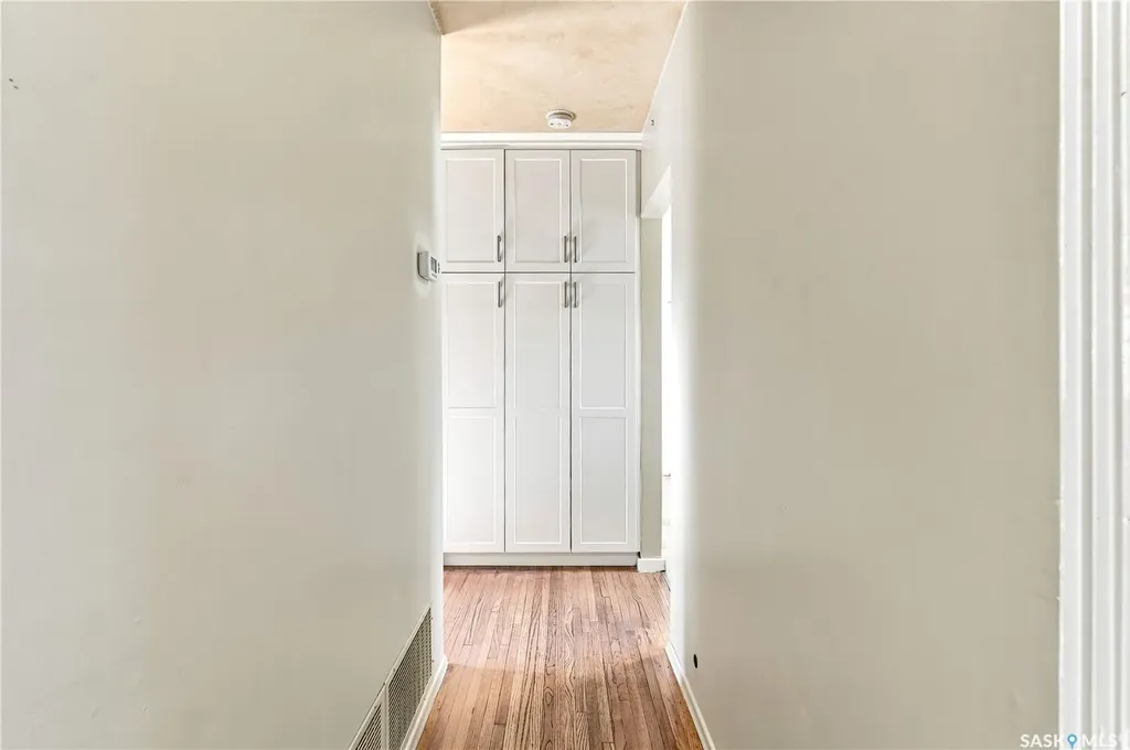 2301 Cairns Avenue Saskatoon SK S7J 1T9