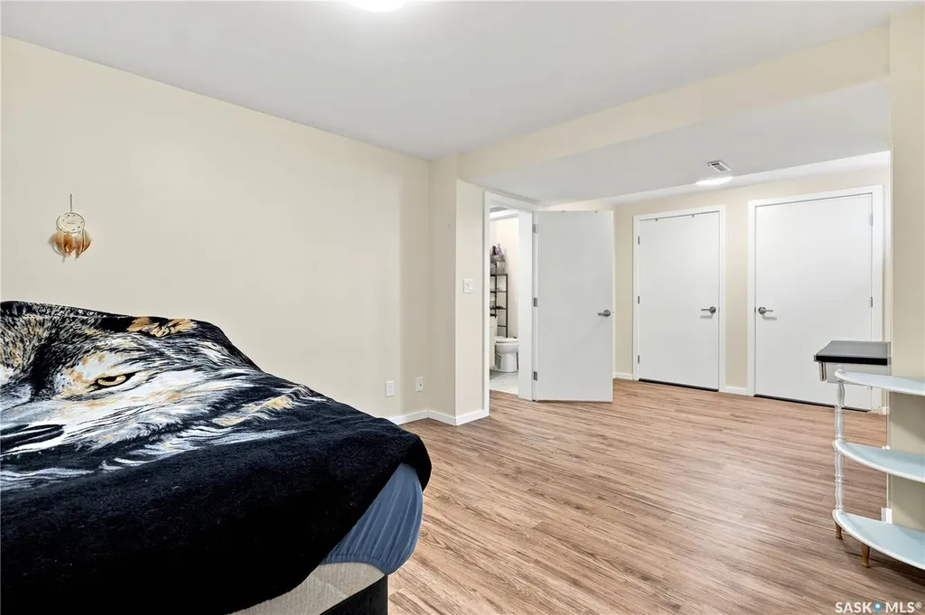 2301 Cairns Avenue Saskatoon SK S7J 1T9