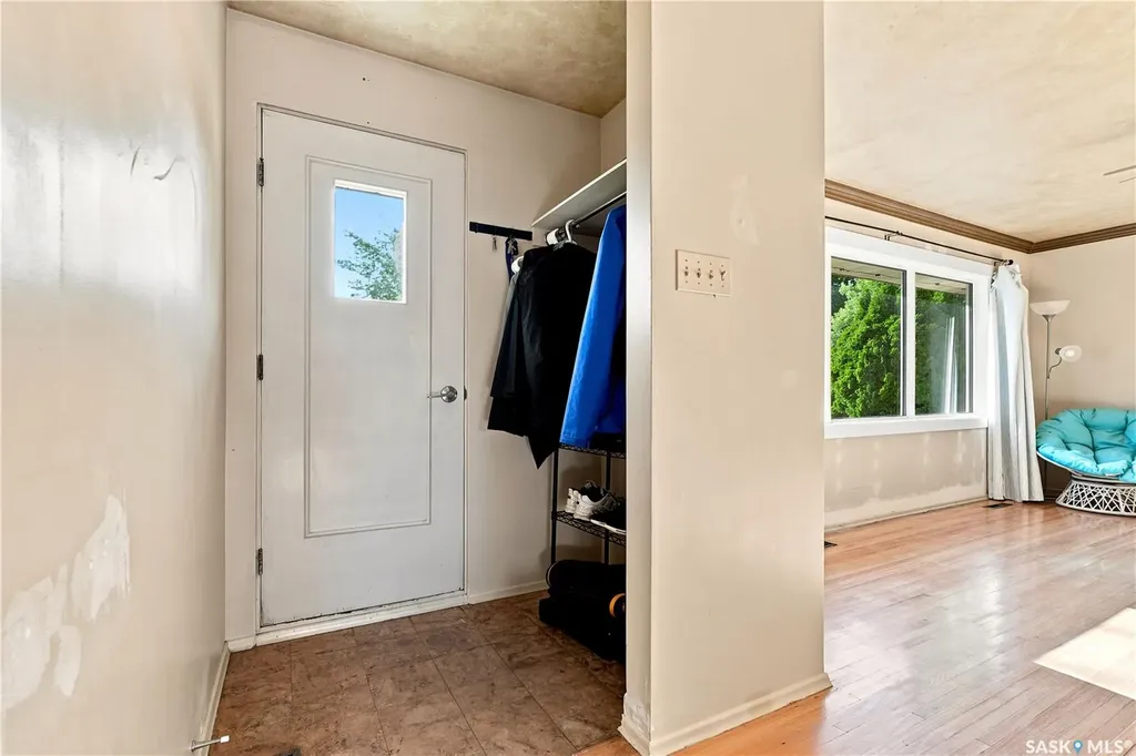 2301 Cairns Avenue Saskatoon SK S7J 1T9