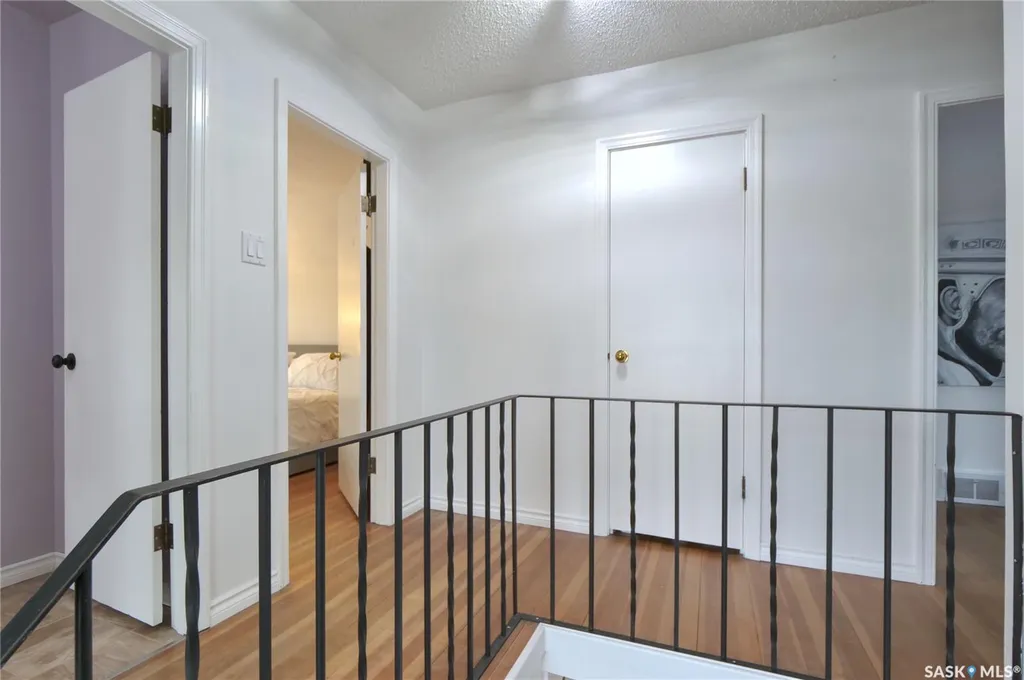 744 Saskatchewan Street W Moose Jaw SK S6H 2T7