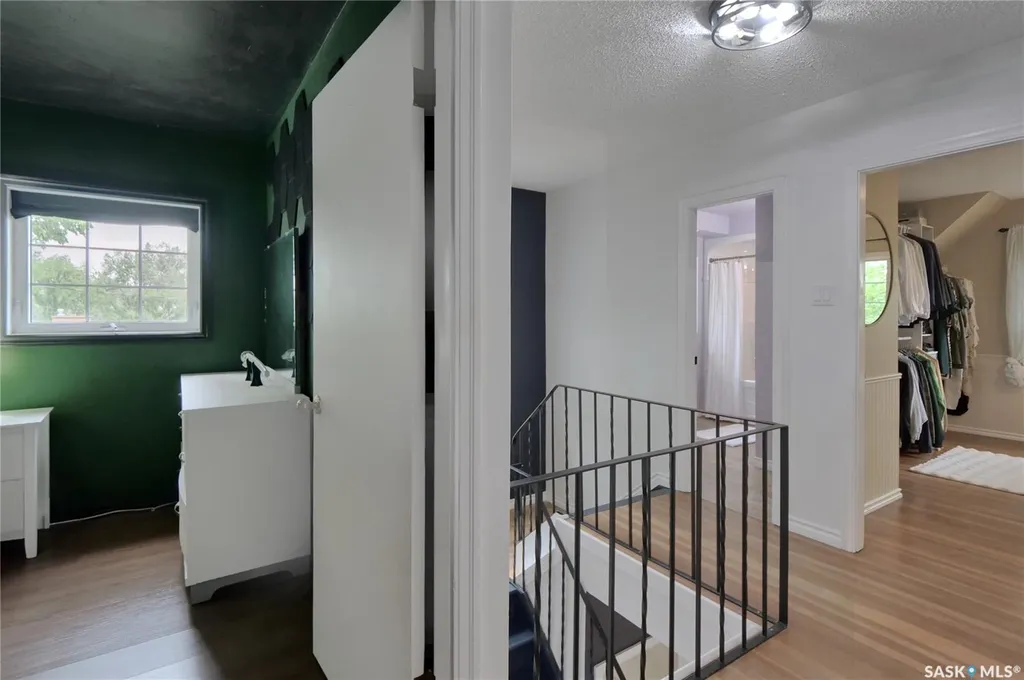 744 Saskatchewan Street W Moose Jaw SK S6H 2T7