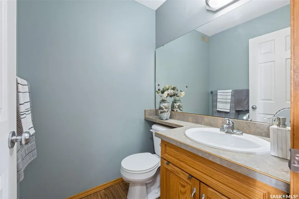911 Gull Road Regina SK S4N 7P9