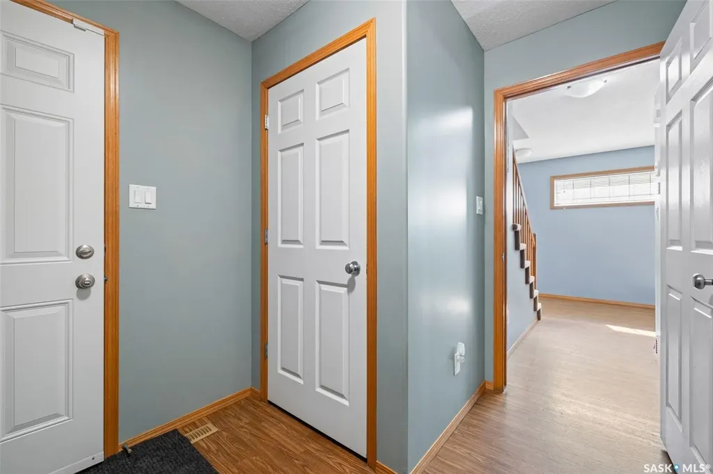 911 Gull Road Regina SK S4N 7P9