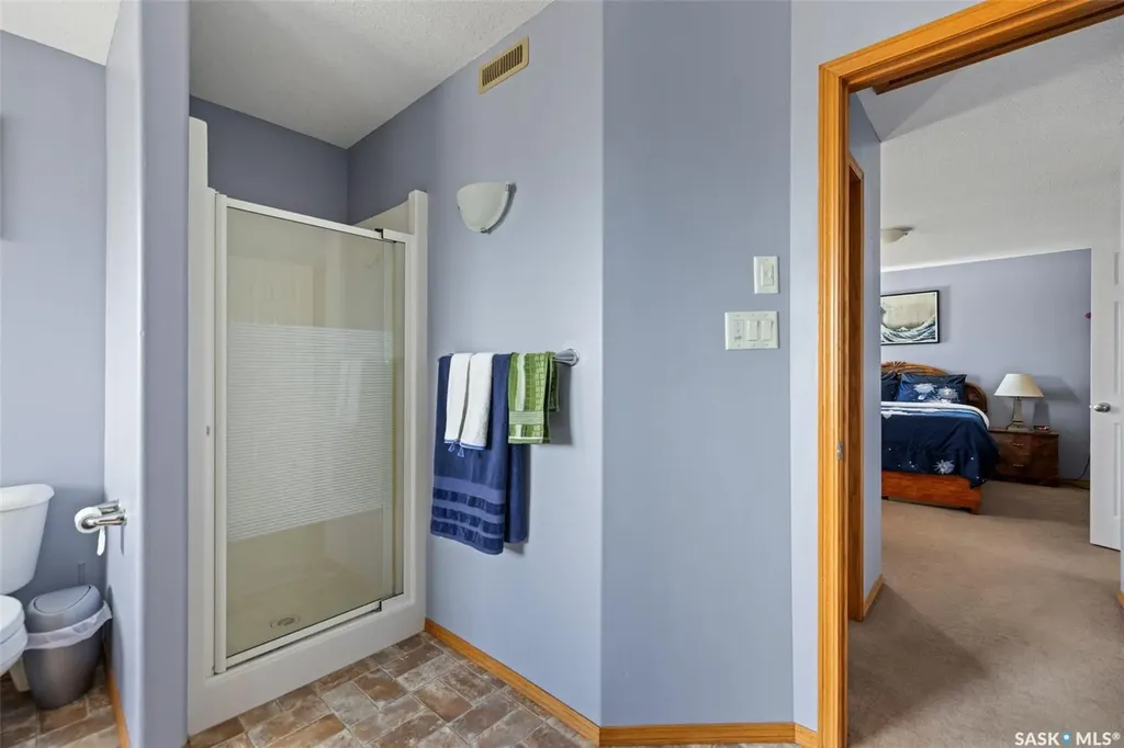 911 Gull Road Regina SK S4N 7P9