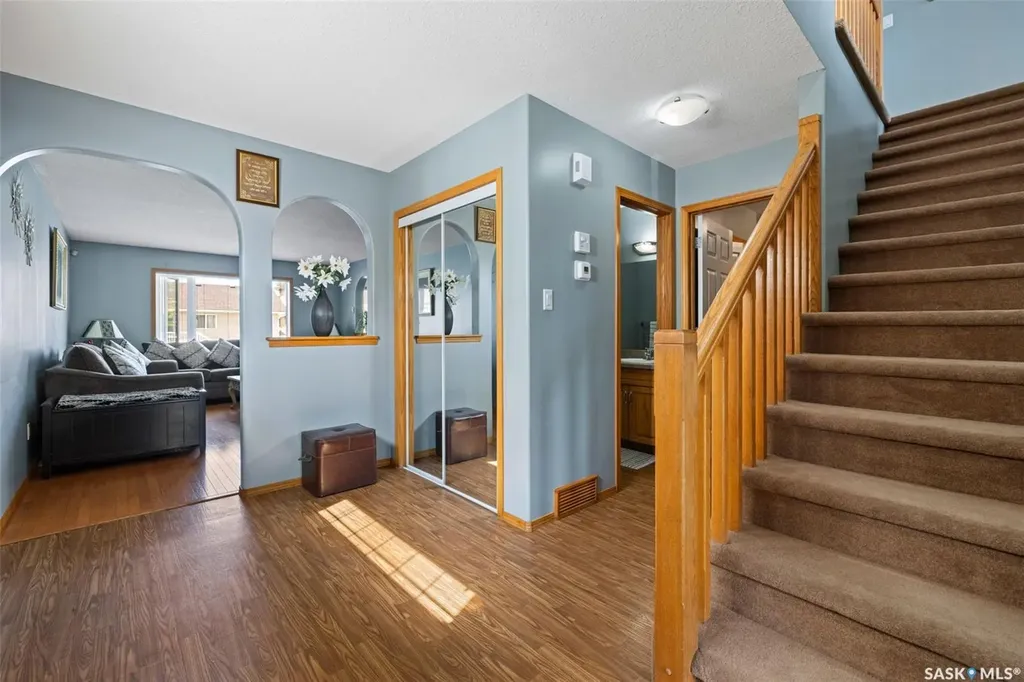 911 Gull Road Regina SK S4N 7P9
