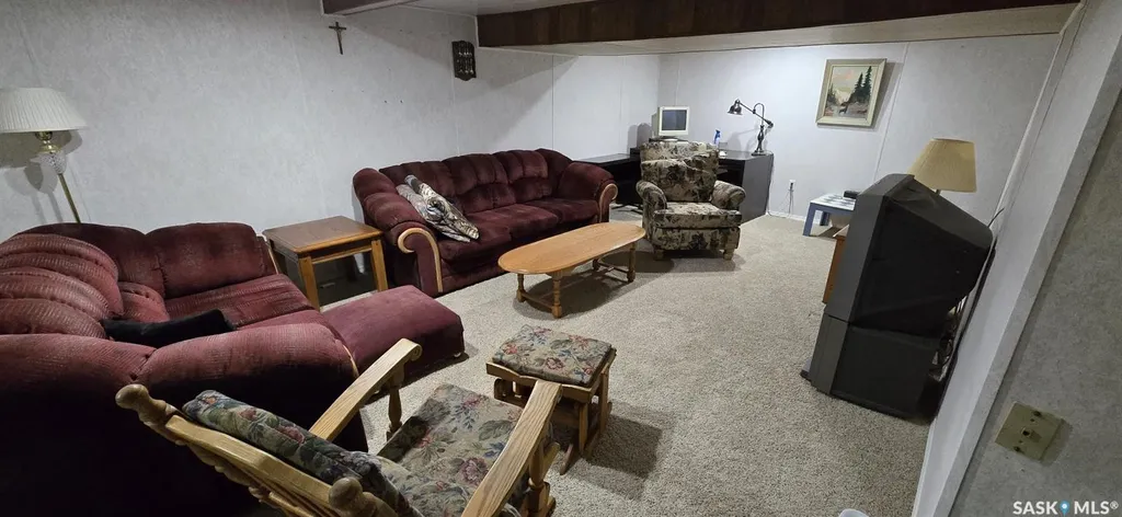 430 3rd Street E Shaunavon SK S0N 2M0