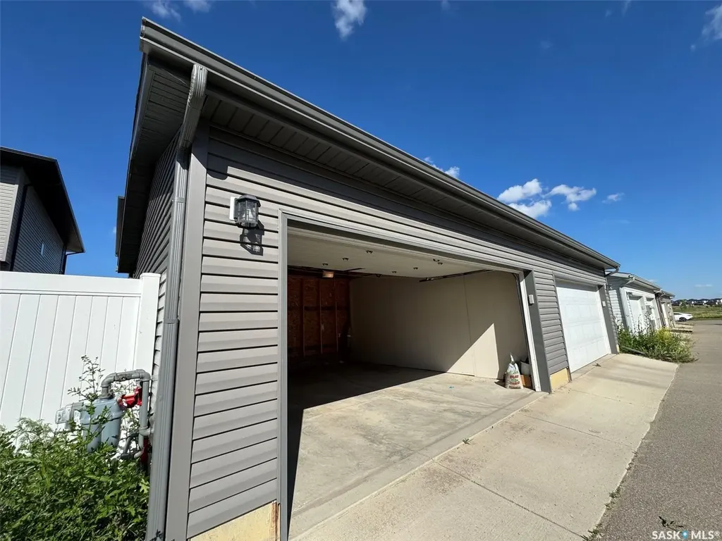 266 Brighton Boulevard Saskatoon SK S7V 0V8