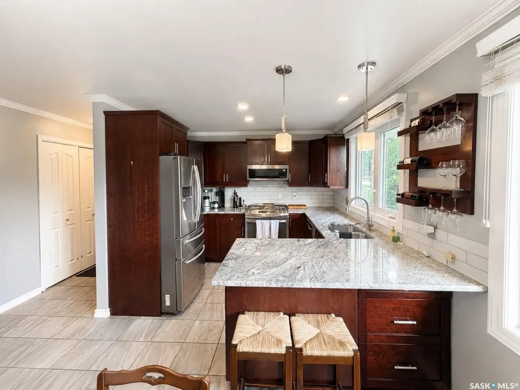 722 6th Avenue Rosthern SK S0K 3R0