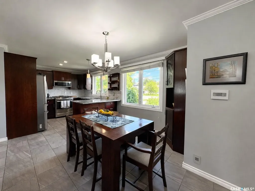 722 6th Avenue Rosthern SK S0K 3R0