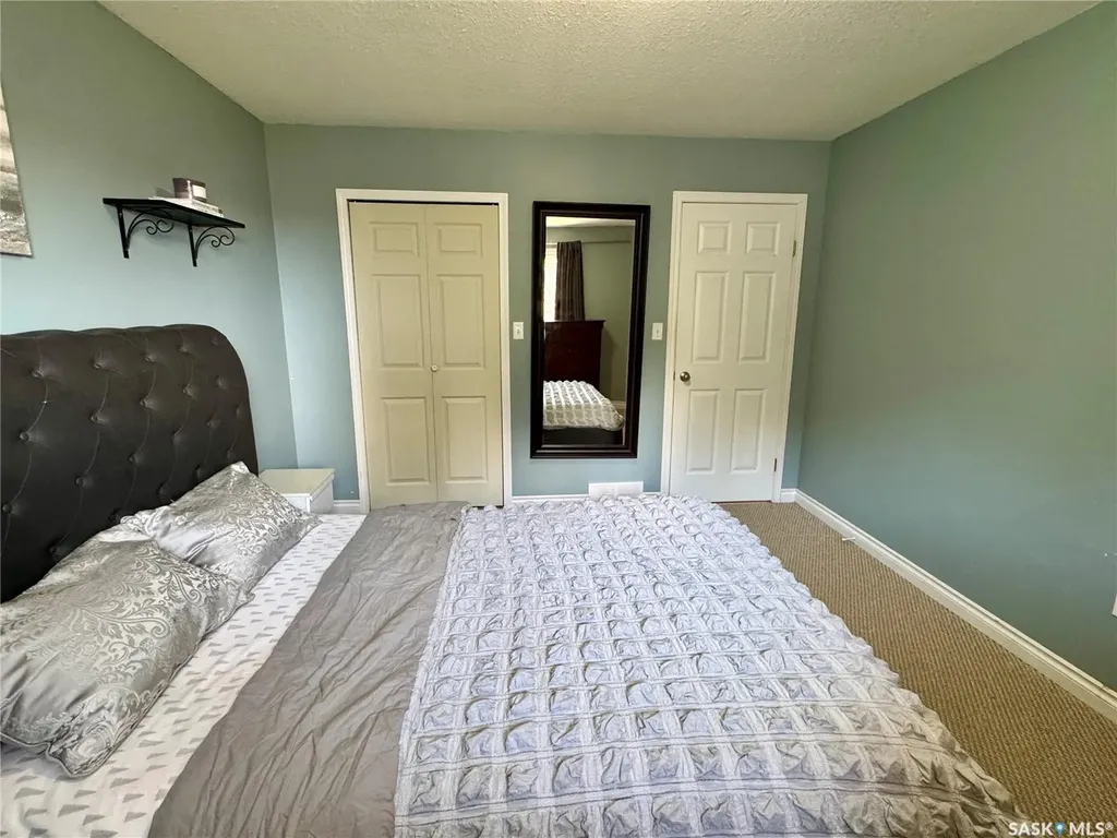 908 Thompson Crescent La Ronge SK S0J 1L0