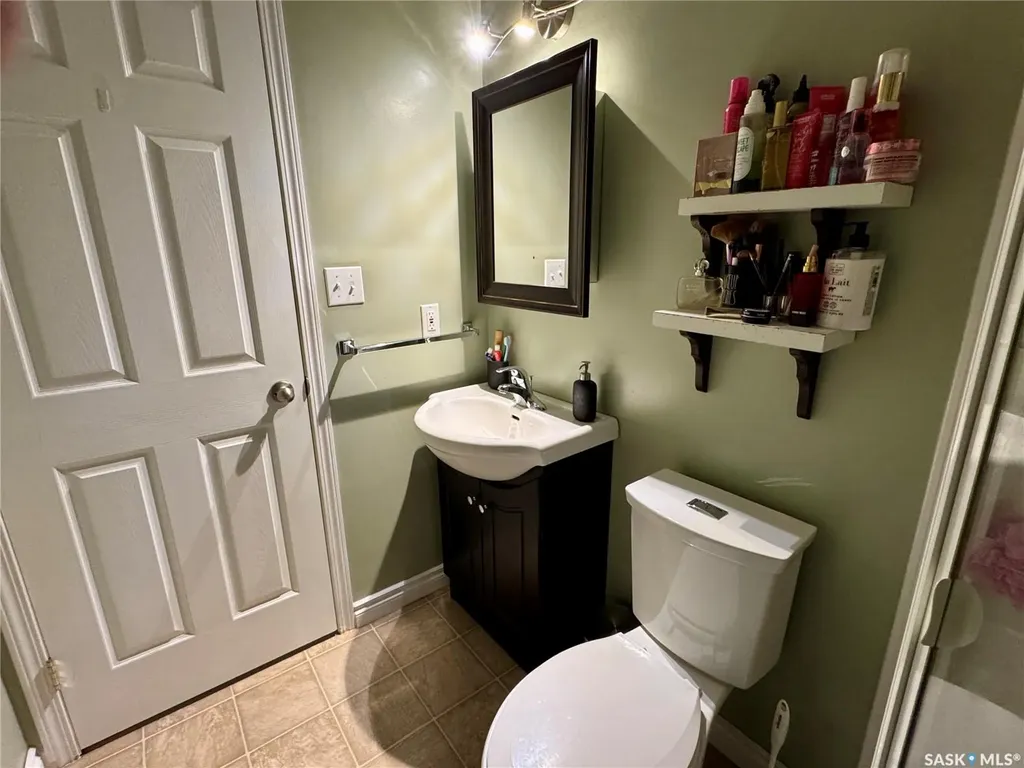 908 Thompson Crescent La Ronge SK S0J 1L0
