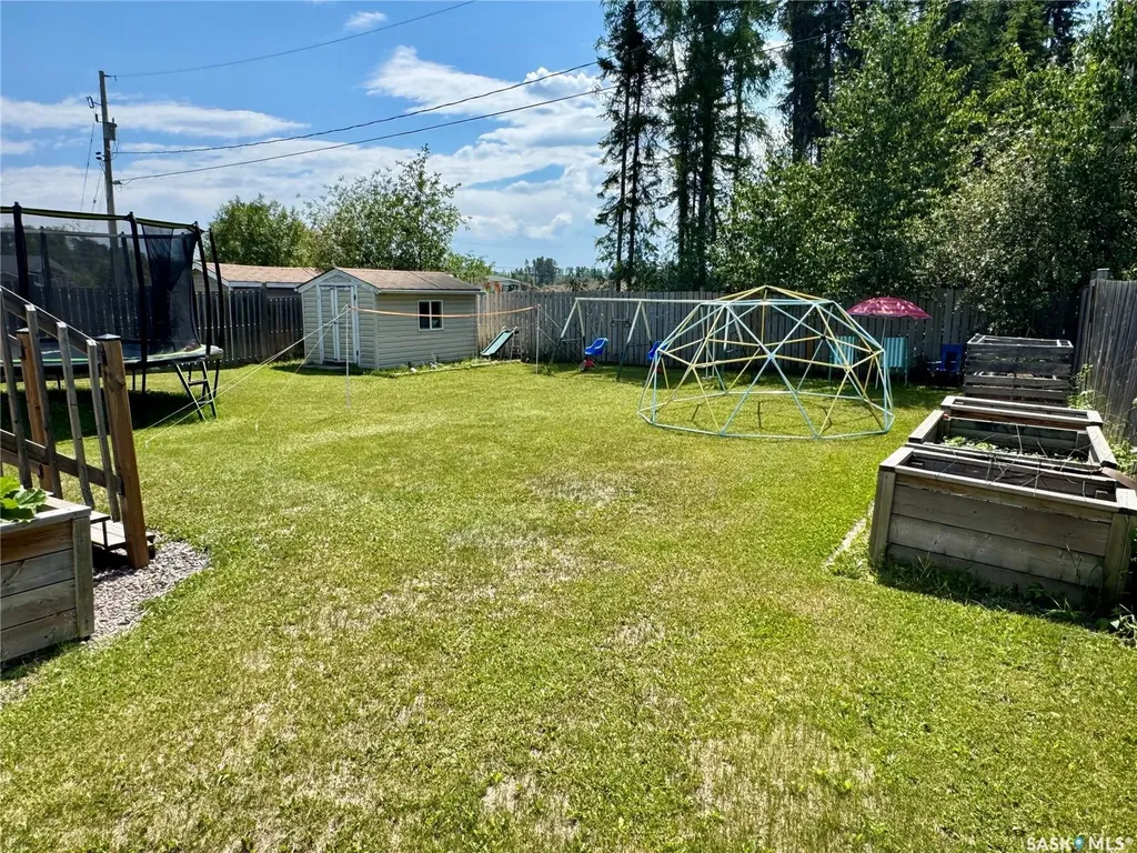 908 Thompson Crescent La Ronge SK S0J 1L0
