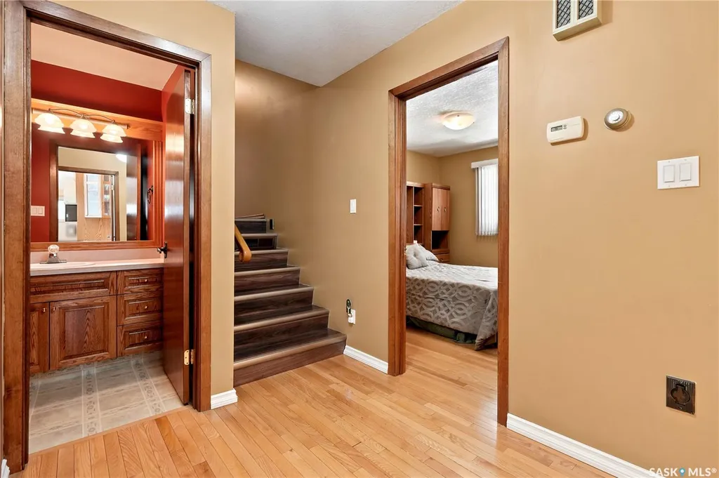 91 Green Meadow Road Regina SK S4V 0A7