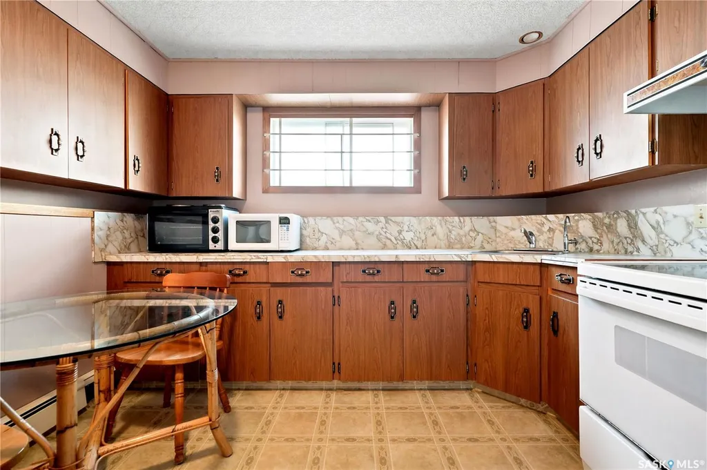 91 Green Meadow Road Regina SK S4V 0A7