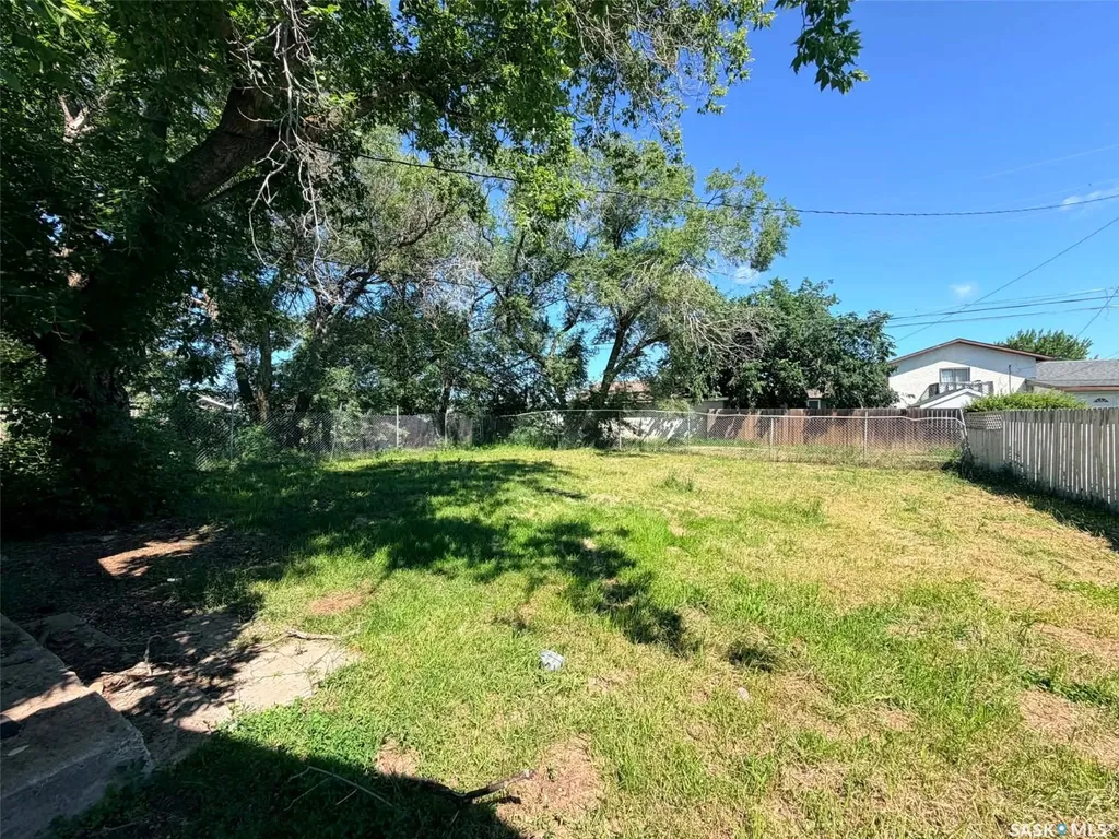 292 27th Street Battleford SK S0M 0E0