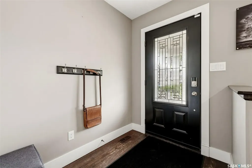 2860 Garnet Street Regina SK S4S 1W9