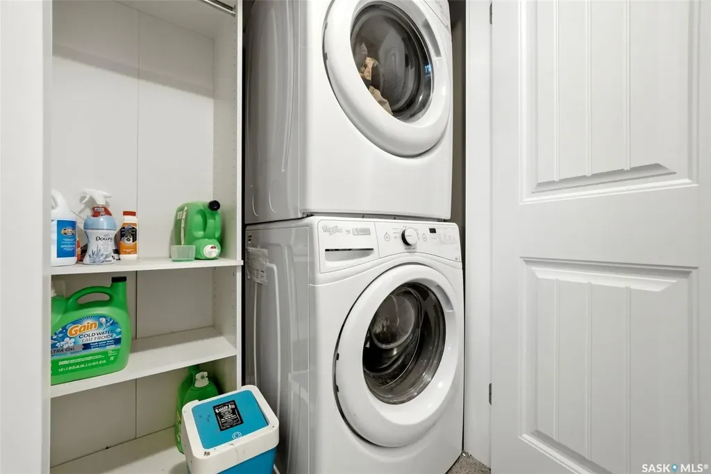 2860 Garnet Street Regina SK S4S 1W9