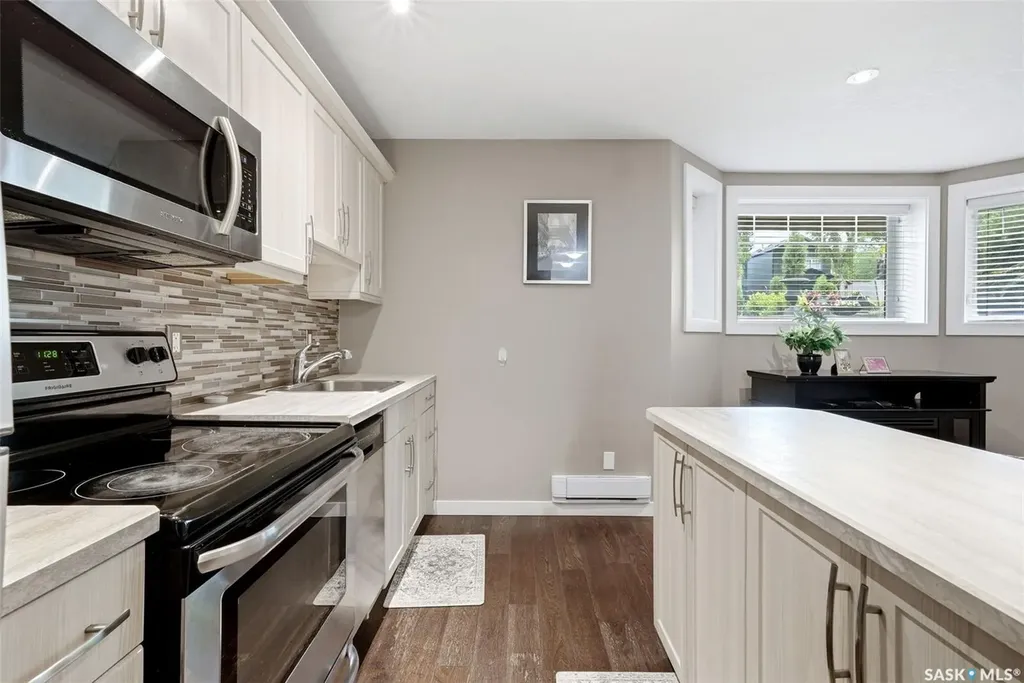 2860 Garnet Street Regina SK S4S 1W9
