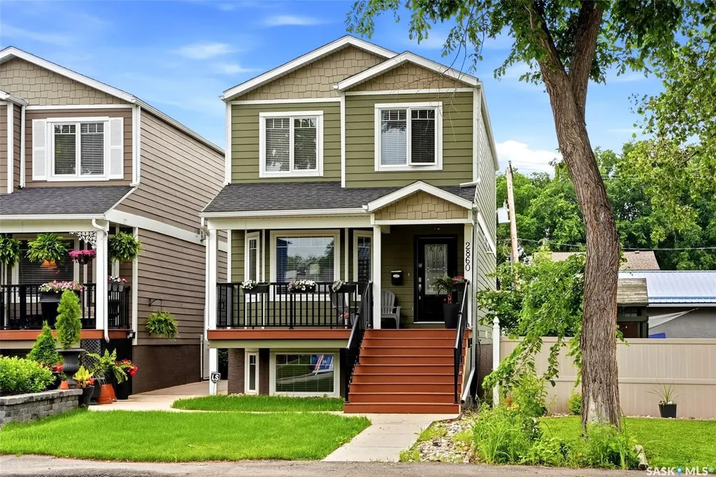 2860 Garnet Street Regina SK S4S 1W9