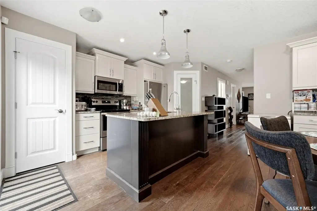 2860 Garnet Street Regina SK S4S 1W9