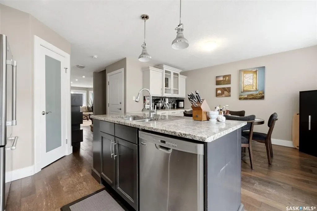2860 Garnet Street Regina SK S4S 1W9